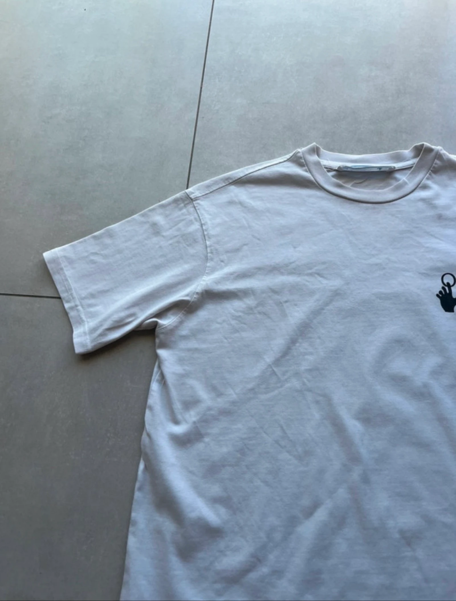 Off-White T-Shirt Branco Autêntico Vintage 2013 Y2K com Estampa Gráfica nas Costas Tamanho GG Archive Streetwear – photo 5